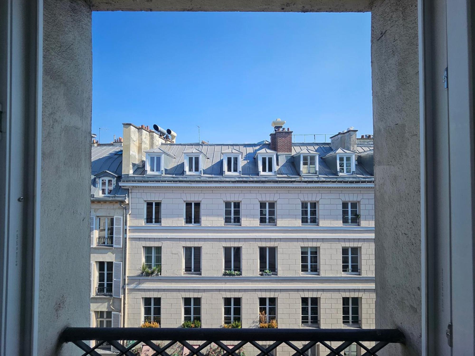 Hotel La Louisiane París Exterior foto