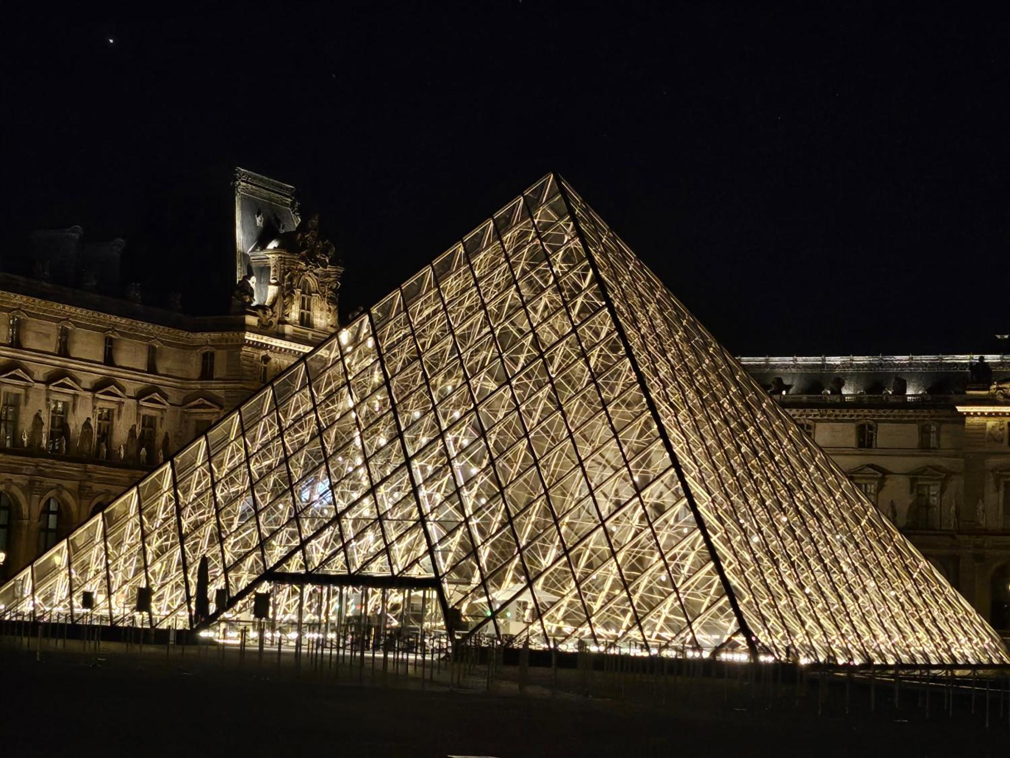 Hotel La Louisiane París Exterior foto
